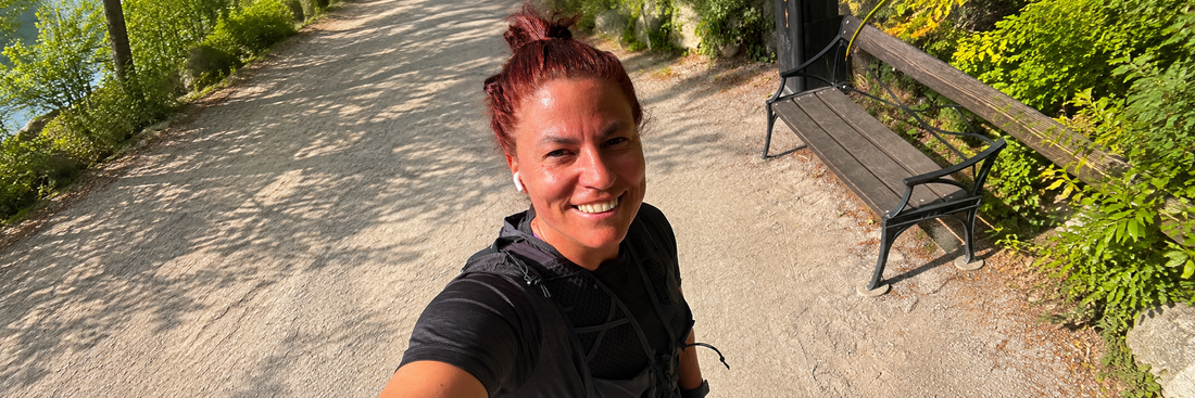 Wide portrait of Daša in running clothes, adapted from her June 2025 Brunnsviken photograph